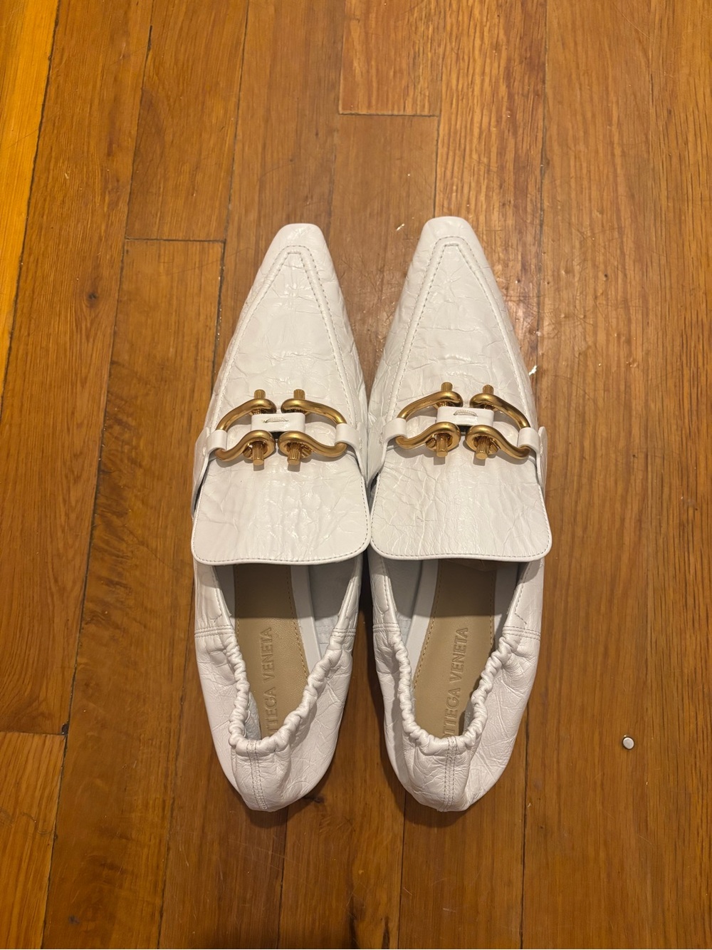Bottega Veneta White Leather Pointed Loafer Flats with Gold Hardware - Picture 2 of 4